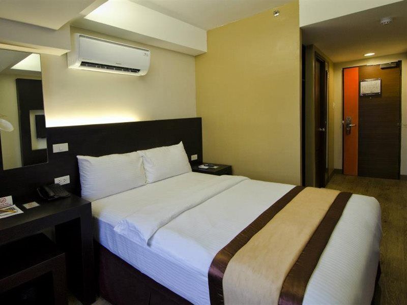 Cuarto Hotels Cebu Ngoại thất bức ảnh